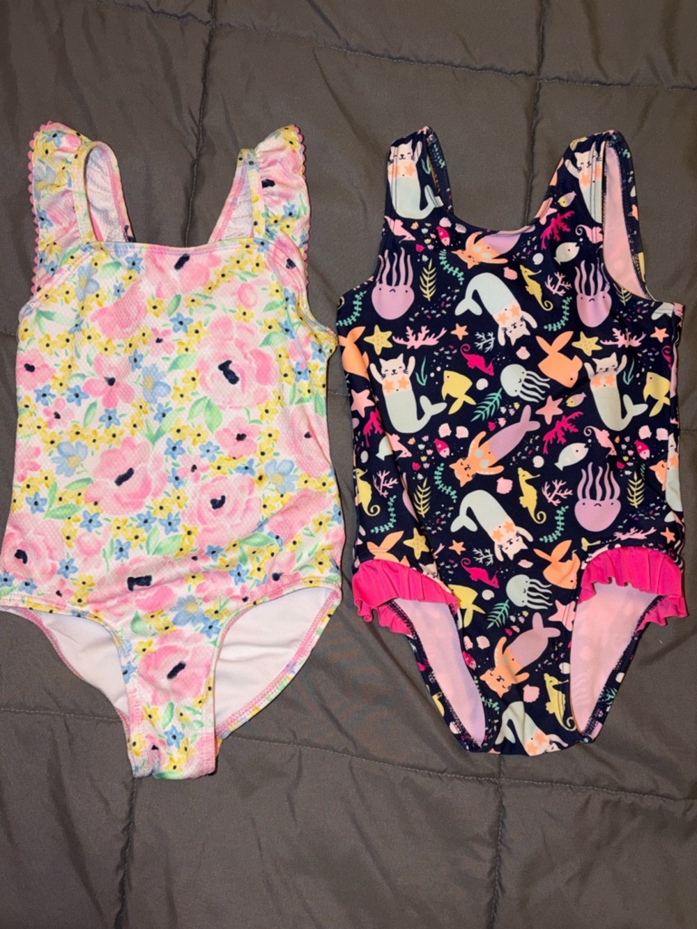 2 Girls One-Piece Swimsuits bathing suit Size 4 – Crown & Ivy + Cat & Jack
